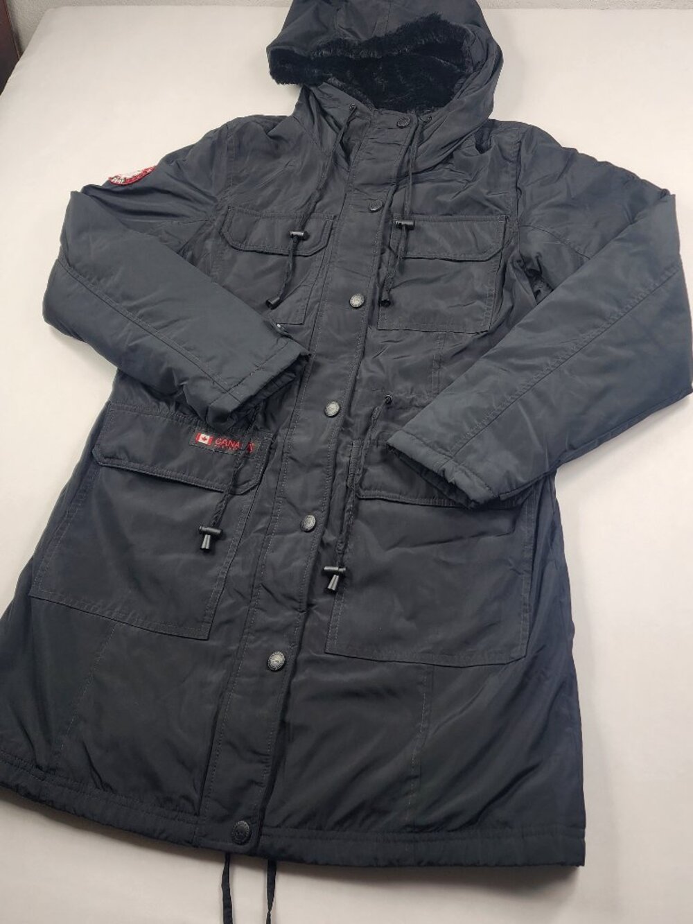 Canada Weather Gear Womans Small Black Coat Parka Size Small Faux Fur Lined Hood
